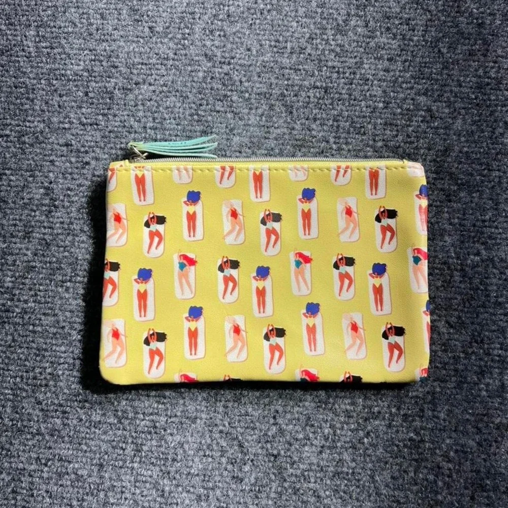Ipsy Yellow‎ Pool Float Lounging Women Makeup Bag Zipper Pouch Travel Case